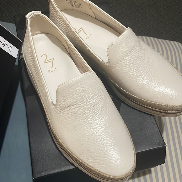 27 EDIT NATURALIZER DELPHIE SLIP ON SHOE - Picture 2 of 5